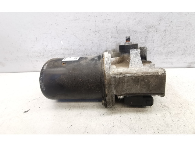 Моторчик дворников 8693849    Volvo XC90