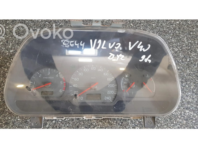 Панель приборов 30887694 Volvo S40, V40