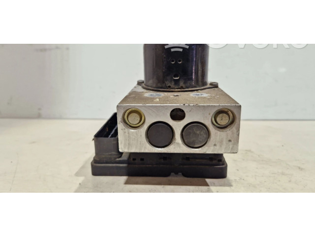 Блок АБС 8671224, 307242   Volvo  V70  2000 - 2004 года