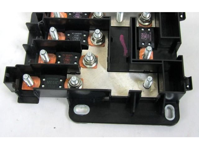 Блок предохранителей CX23-14A175-AB Jaguar XF X250