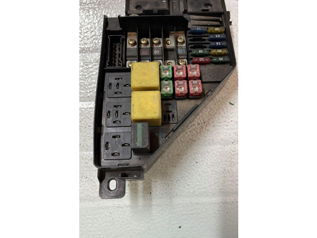 Блок предохранителей Rover 75