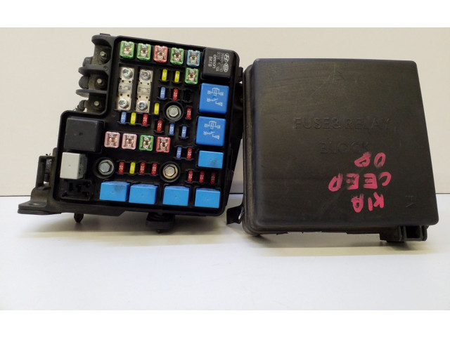 Блок предохранителей 919501H020 KIA Ceed