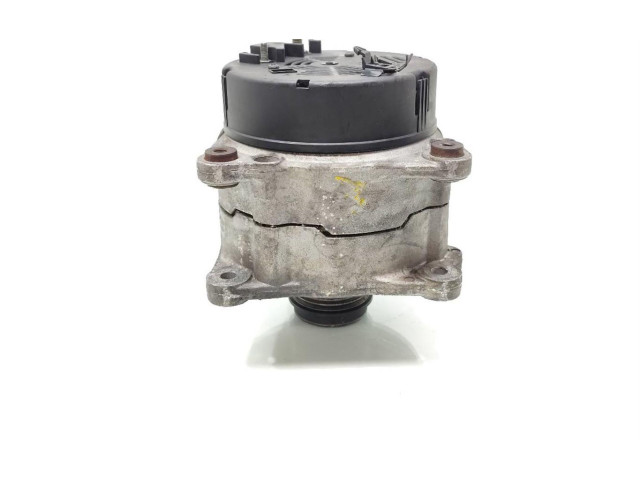 Генератор 028903028   Volkswagen PASSAT      