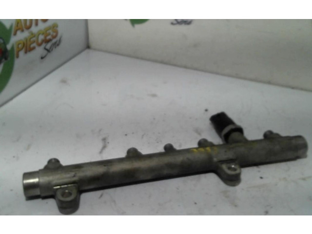 Топливная рампа 8200600208, 8200600208 Renault Scenic I для двигателя F9Q-740