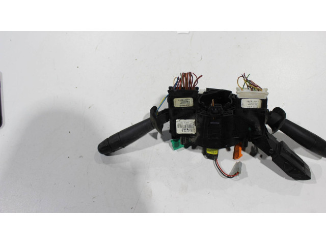 Ручка стеклоочистителей 8200878343, 93862173l   Renault Trafic II (X83)