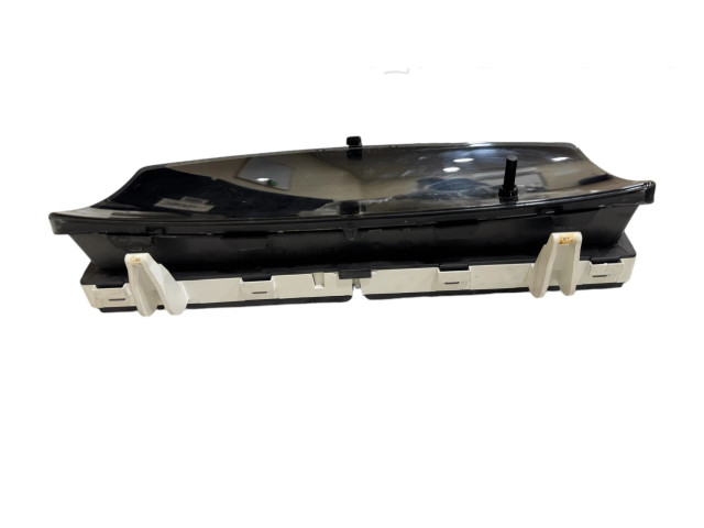 Přístrojová deska Toyota Corolla E110 2001 8380002750