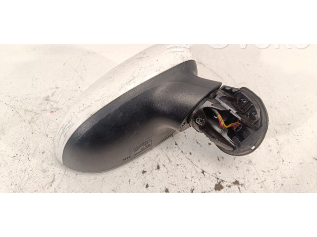 Zpětné zrcátko KIA Rio 2016