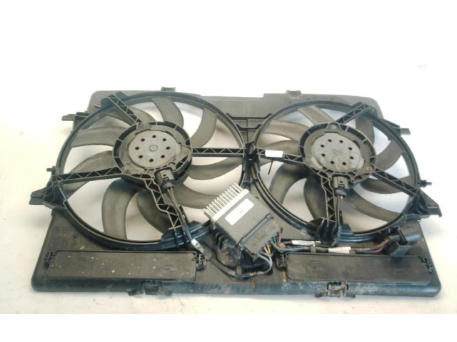 Вентилятор радиатора 8K0121003M Audi A4 Allroad