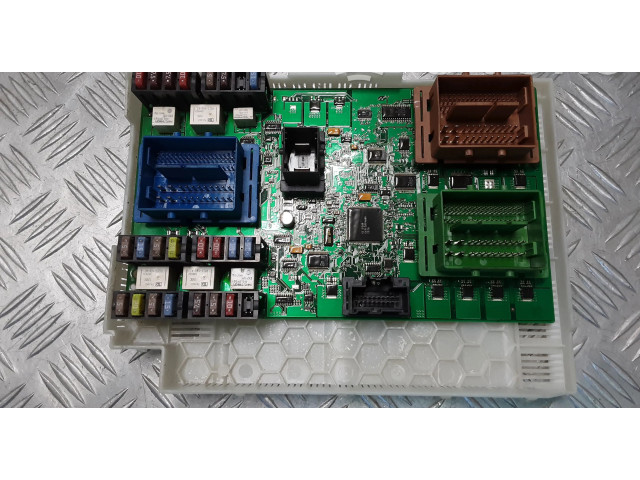 Блок комфорта AG9T14C256HC, 31254837AC   Volvo XC60   