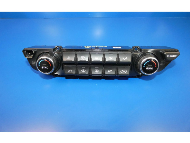 Блок управления климат-контролем 97250-F1701   KIA Sportage