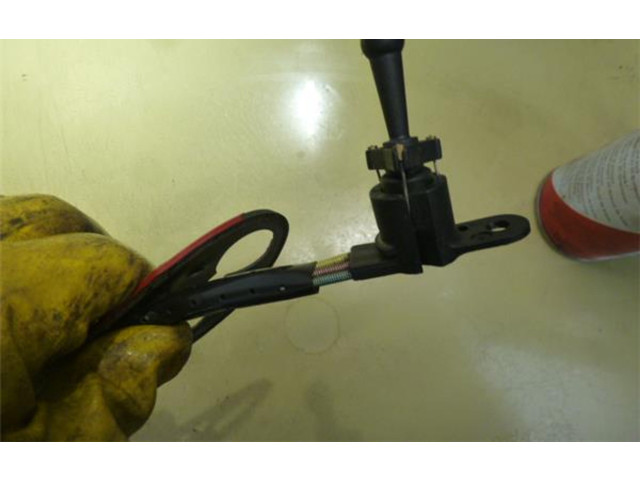 Зеркало электрическое Mitsubishi Carisma 2000 - 2004 года