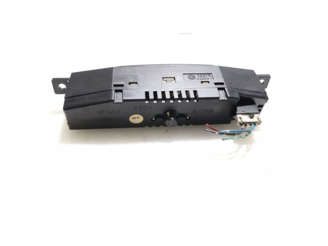 Дисплей Mitsubishi Carisma