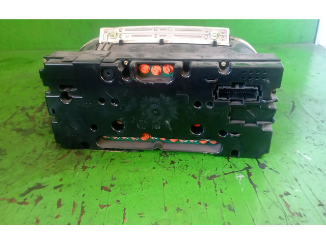 Панель приборов Volkswagen Caddy