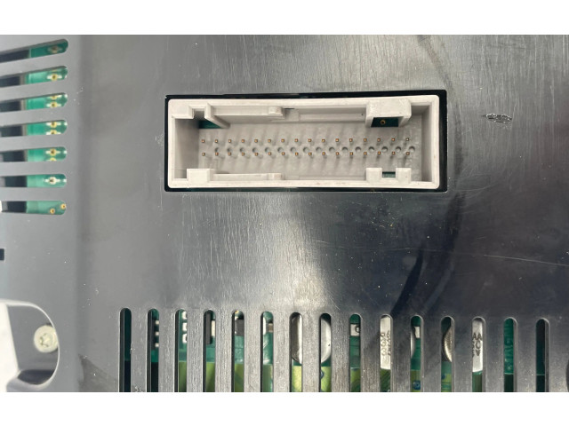 Přístrojová deska Audi Q7 4L 2007 4L0920900B, 4F0910900C