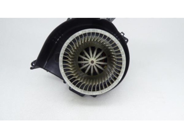 Вентилятор печки    6Q1819015J   Skoda Fabia Mk2 (5J)