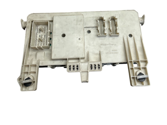   Pojistková skříňka 30728906   Volvo S40 2005