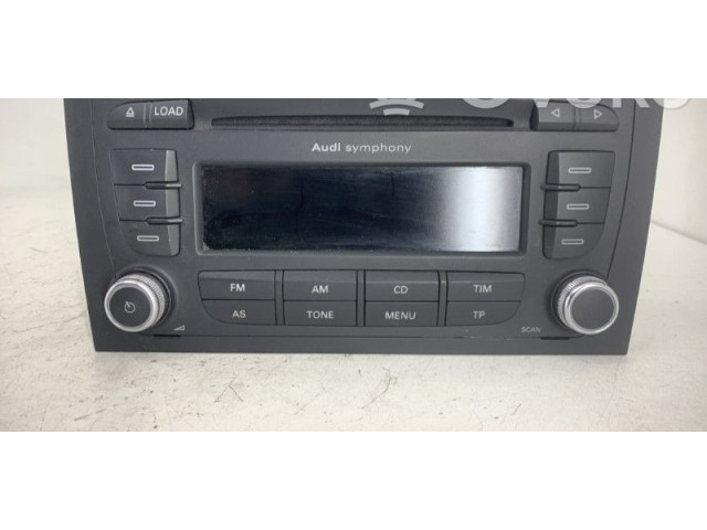 Радио/ проигрыватель CD/DVD / навигация 8P0057195M Audi A3 S3 A3 Sportback 8P для двигателя CFFB