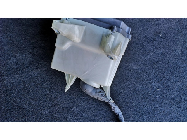 Блок предохранителей  A2139065706, A2055402428   Mercedes-Benz C W205    