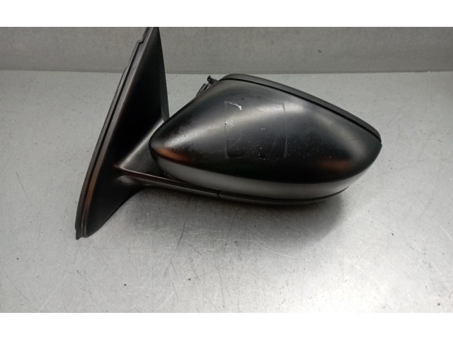 Зеркало электрическое        Volkswagen Jetta IV  1999 - 2005 года   