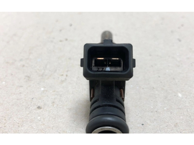 Форсунка 7561277, 13537561277    BMW 1 E81 E87  N43-B16A 