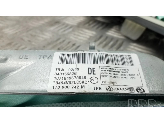 Боковая подушка безопасности 1T0880742M Volkswagen Touran II