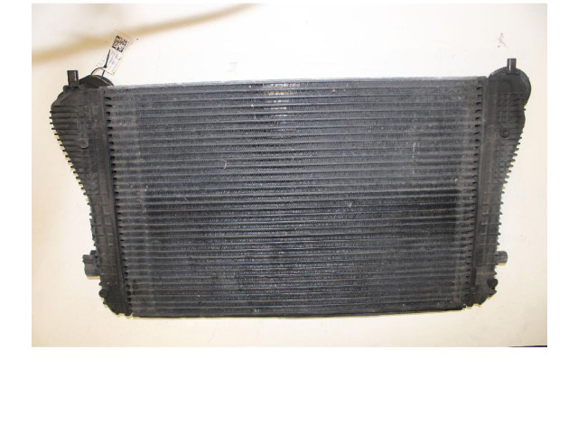 Интеркулер 1K0145803, 1K0121803 Audi TT TTS Mk2