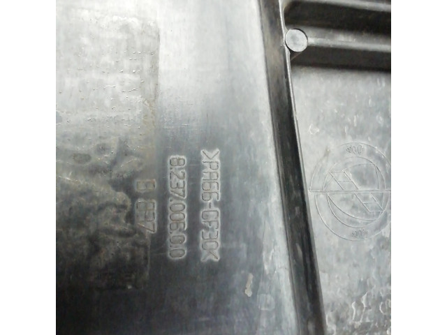 Вентилятор радиатора 823700600 Fiat Idea