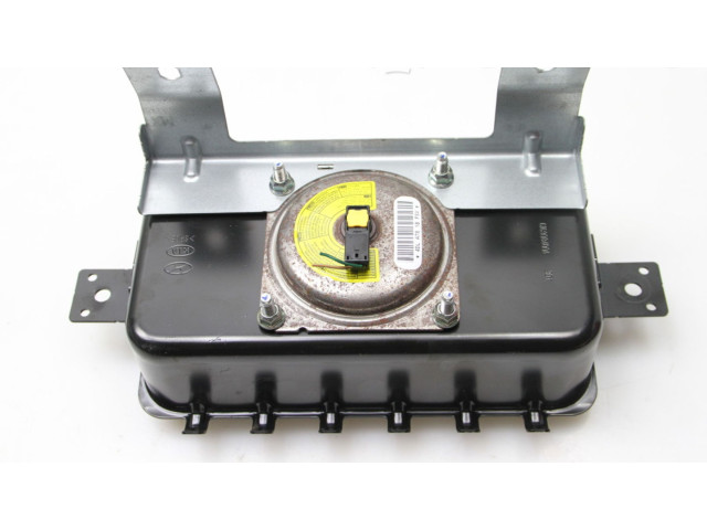 Подушка безопасности пассажира 845302P100   KIA Sorento