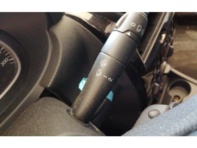 Ручка стеклоочистителей 6001551358 Dacia Duster