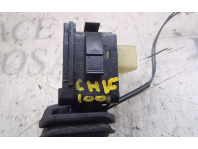 Ручка стеклоочистителей    Chevrolet Spark