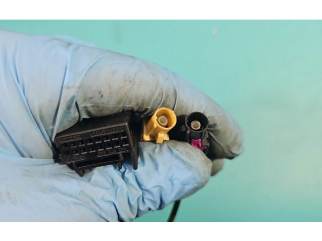 Зеркало электрическое        Volkswagen Caddy  2015 - 2020 года   