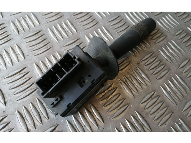 Ручка стеклоочистителей 6158 Peugeot 406