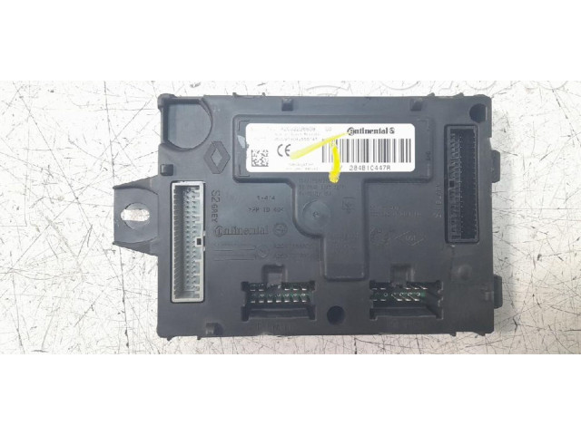 Блок предохранителей 284B10447R Dacia Sandero