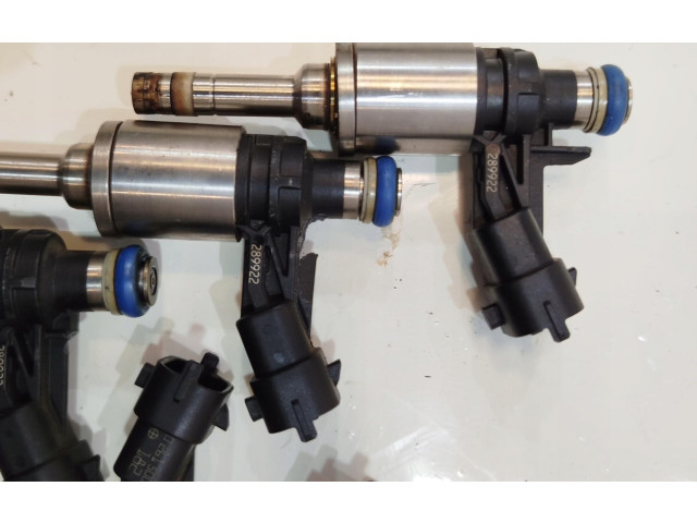 Форсунка 0261500182    Maserati Ghibli   