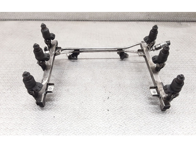 Vstřikovací lišta 078133551AC Audi A6 S6 C5 4B -