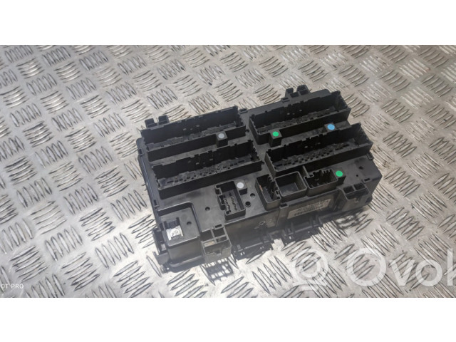   Pojistková skříňka P68242830AC   Dodge Durango 2017