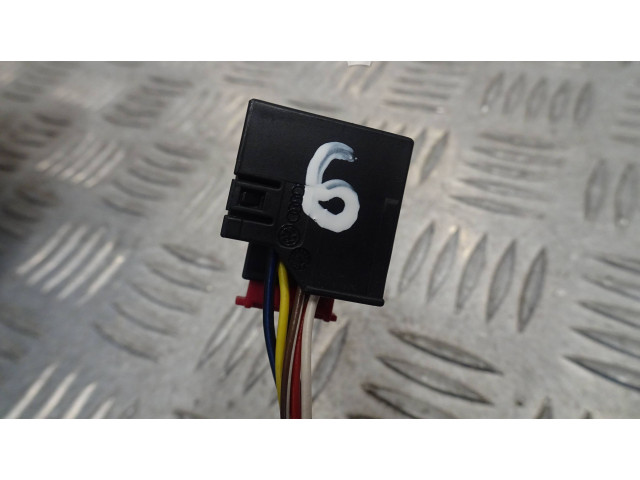 Zpětné zrcátko Volkswagen Tiguan 2019