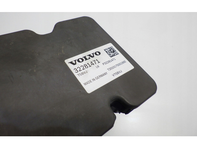Блок АБС 32281471 Volvo XC40 - года