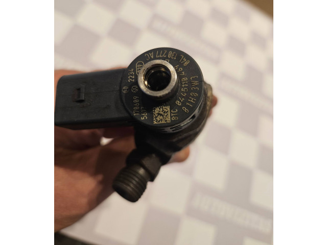 Vstřikovač 04L130277AC, 170609   Volkswagen Caddy     