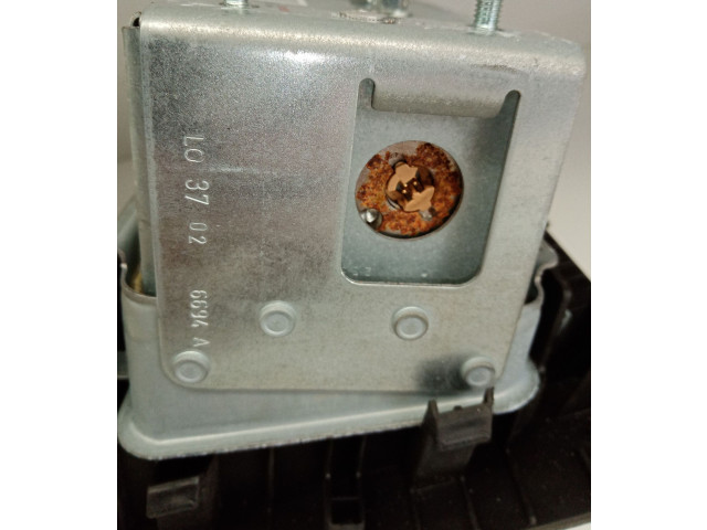 Подушка безопасности пассажира Ford Fusion