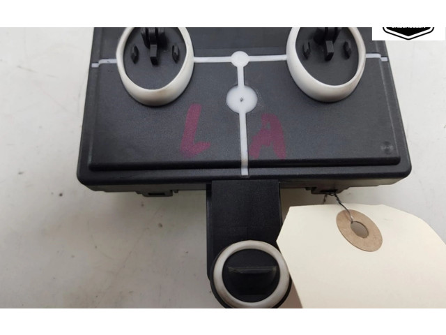 Блок управления центрального замка 4M0959595M, 4M0959595M   Audi e-tron