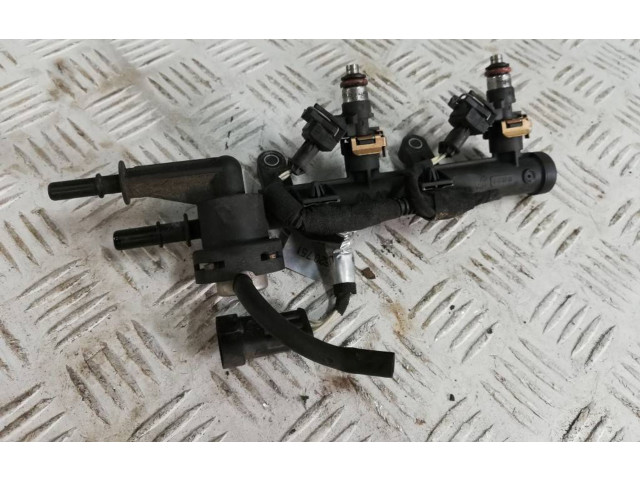 Vstřikovač 0280158230 Alfa Romeo Mito pro benzínový motor 0.9