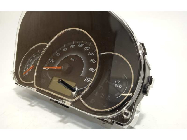 Панель приборов 8100C439   Mitsubishi Mirage VI G4 Attrage       