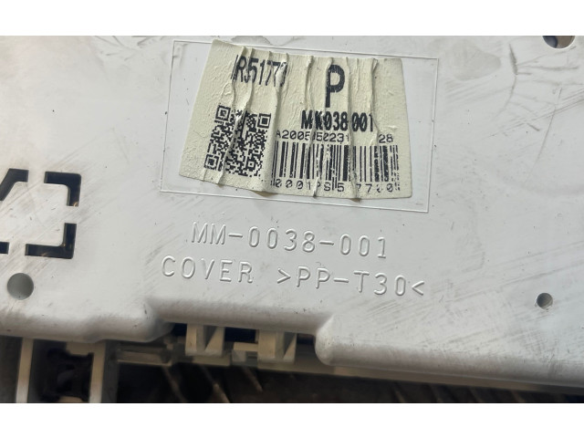 Панель приборов MM0038001 Mitsubishi Colt