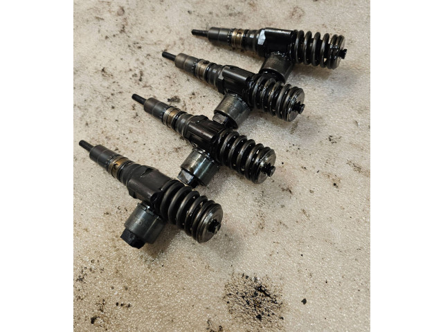 Комплект форсунок 03g130073g    Volkswagen Touran I   
