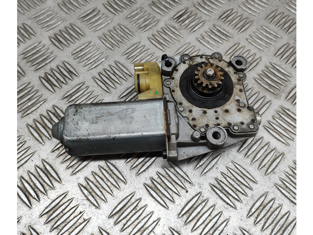 Řídící jednotka A0048201942, 0130821504 Mercedes-Benz S W140 1992