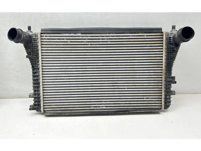 Интеркулер  1K0145803BM, 52427827   Volkswagen Caddy 