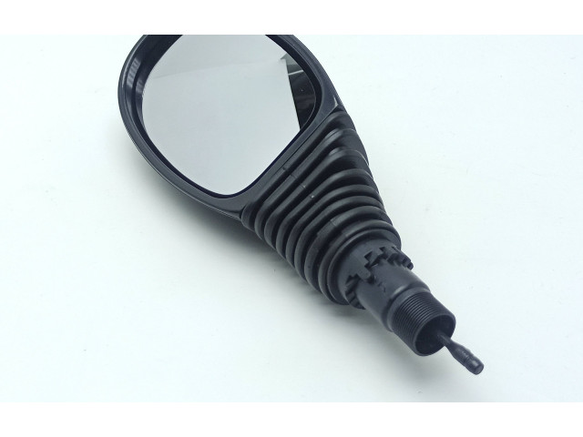 Зеркало (механическое)       Microcar M8  2012 - 2015 года   