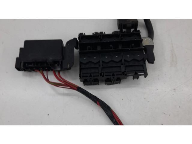 Блок предохранителей 5j0937548   Skoda Roomster (5J)    