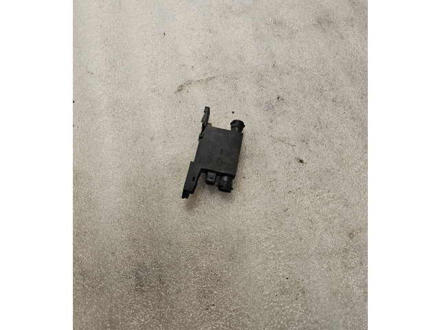 Píst 4A0959981A Audi A8 S8 D2 4D